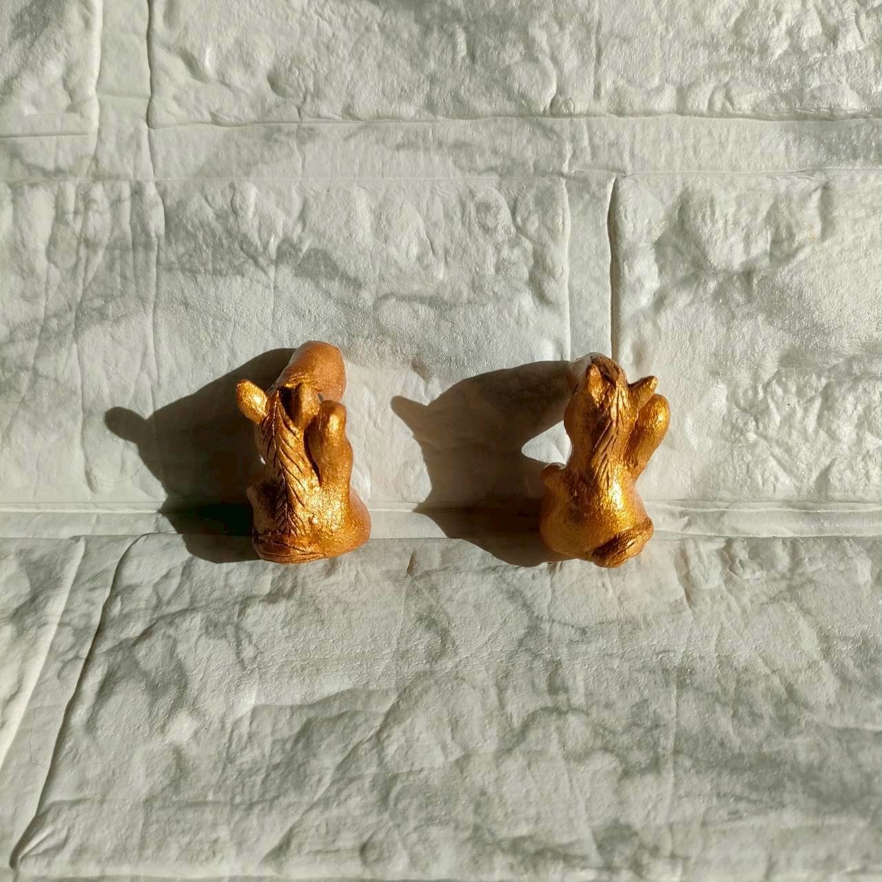 金の招き馬 ありがたすぎて招福萬来間違いなし