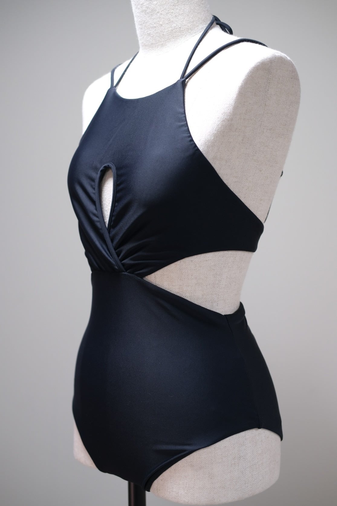 FETICO スイムウエア FETICO】CUT-OUT TWISTED SWIMSUIT | loop