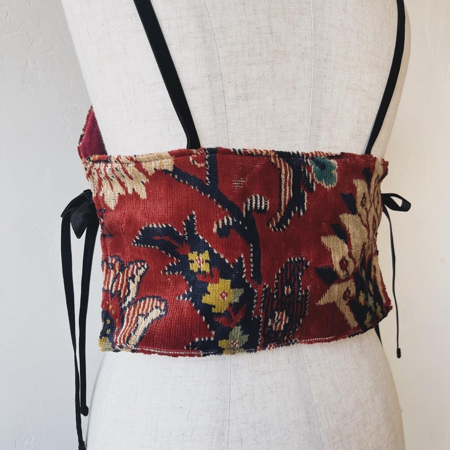 KILIG vintage original rug bustier | KILIG vintage