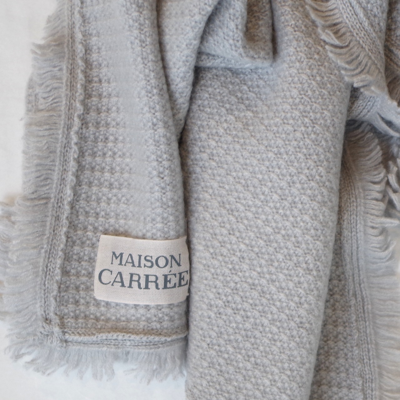 MAISON CARRÉE CASHMERE Fringe STOLE "LIGHT GRAY"