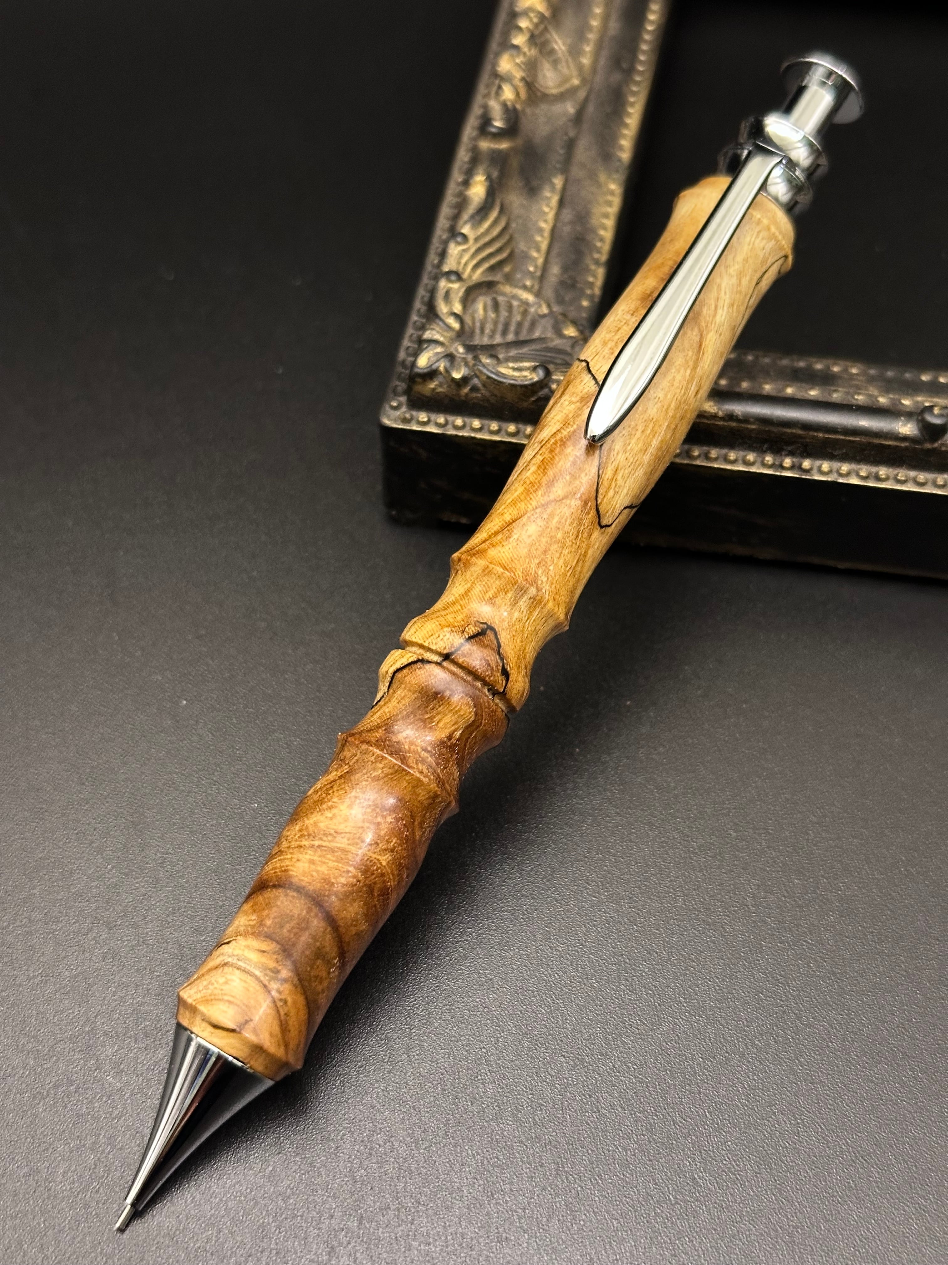 木製ヘチリール、花梨瘤 花梨(青瘤)/木軸 細軸ペン | Flamberg