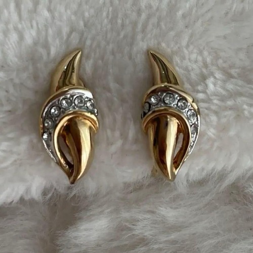 Pierre Cardin ゴールドカラー イヤリング #824