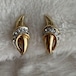 Pierre Cardin ゴールドカラー イヤリング #824