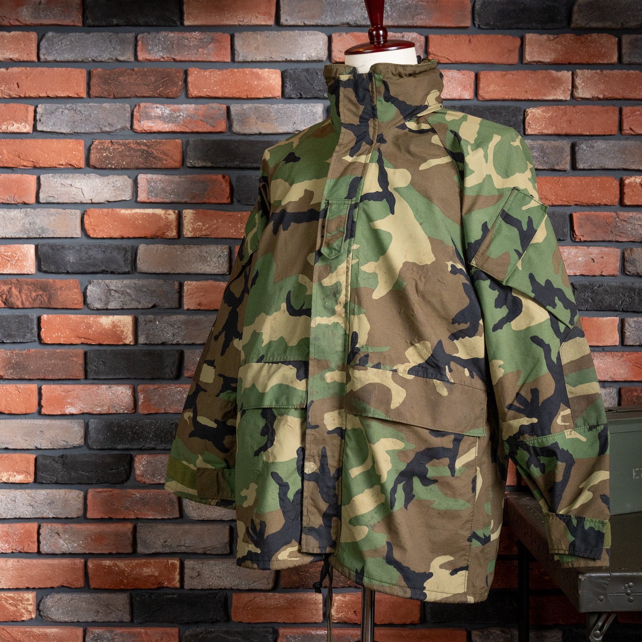 U.S.M.C. ECWCS Gen2 GORE-TEX PARKA U.S.M.C. ECWCS Gen2 GORE-TEX PARKA