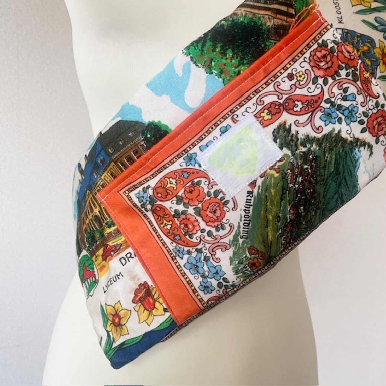 yes!yes!非非：souvenir sacoche