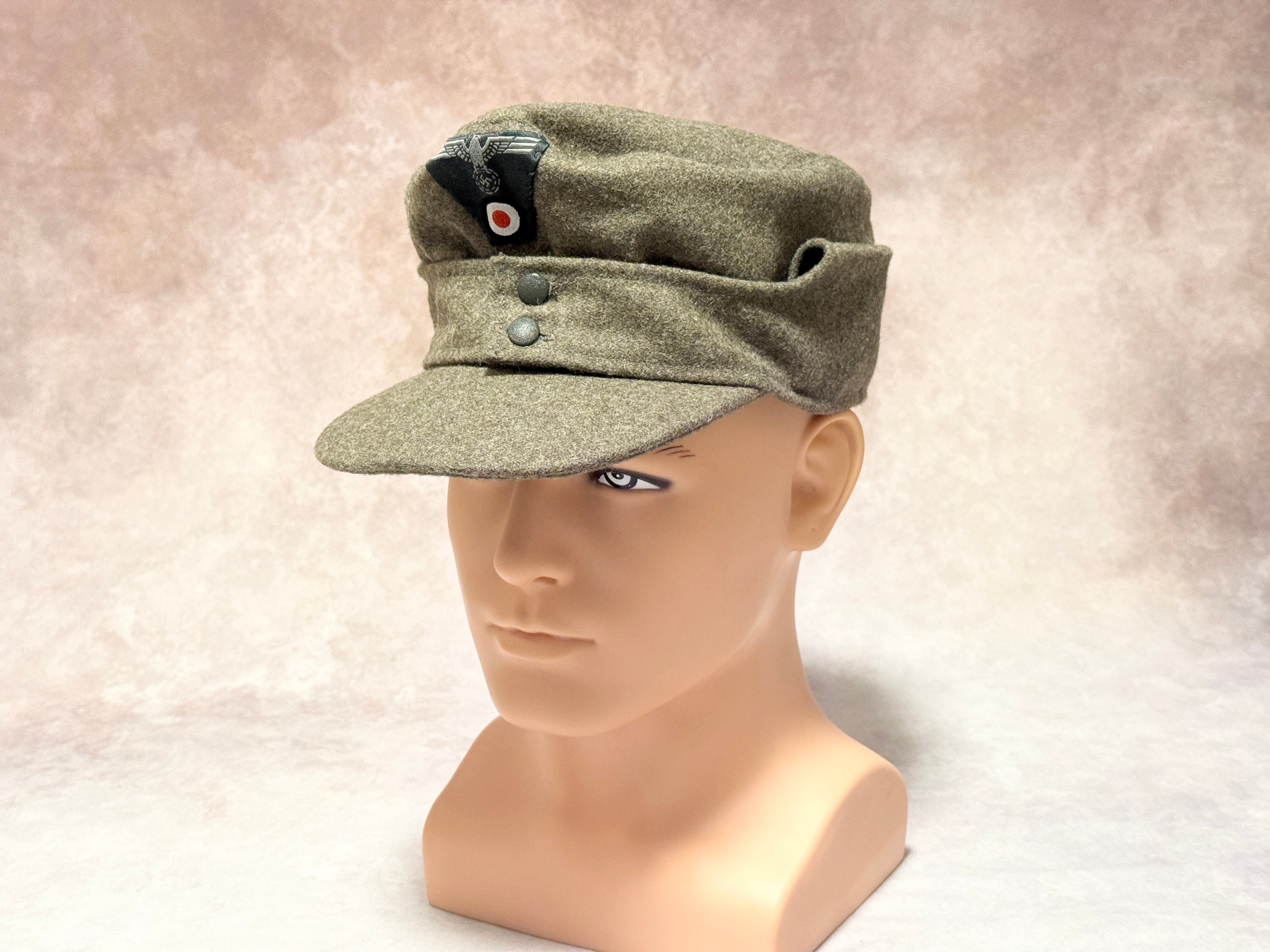 WWII ドイツ軍 M43規格帽 59cm 陸軍ワンピース徽章つき 26930-02