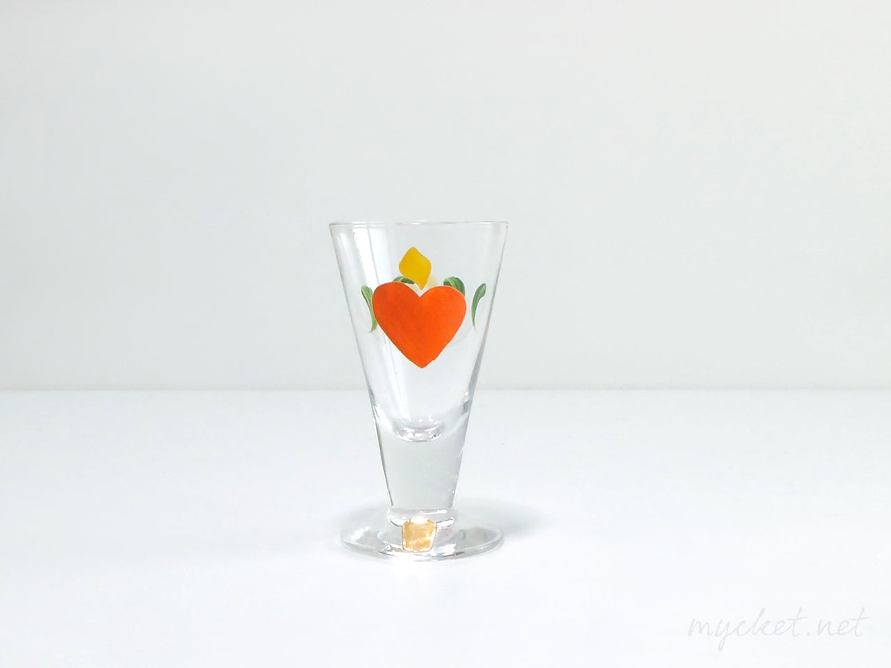 Johansfors「Brinnande hjärtan」シュナップスグラス【2】(ヨハンフォース/Burning Heart/スウェーデン/ミニグラス)