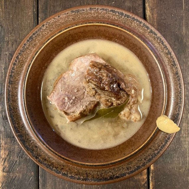[通販]（冷凍品）豚すね肉の白ワイン煮込み（木曜日発送）
