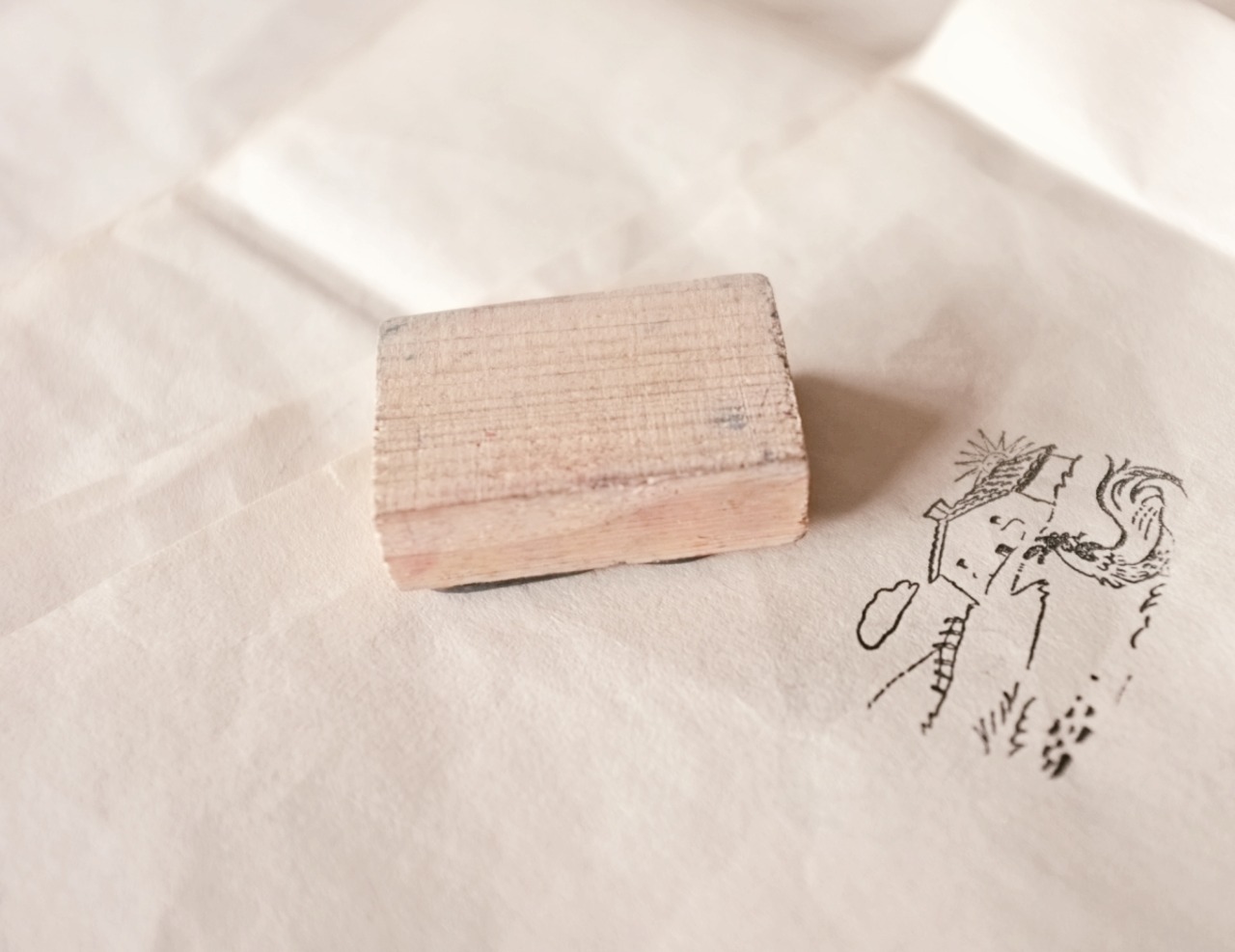 フランス 5c ニワトリさんと朝の風景画とメランコリーな木製スタンプ ヴィンテージ