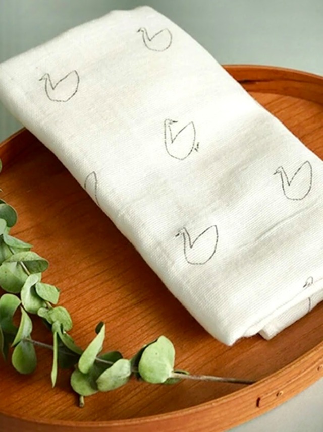 【tete a tete】やわらかガーゼタオル（白鳥）