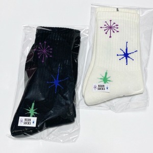 RWCHE　NEON SOCKS   ローチ　靴下　ホワイト / ブラック