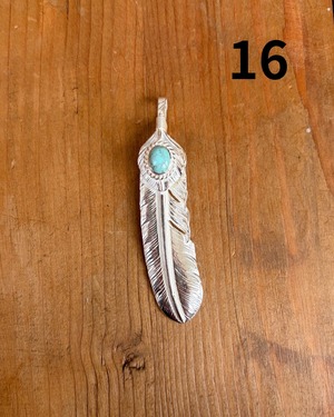 【NEWカラー入荷！】上銀銀縄天然ターコイズ付き特大フェザー（左向き）