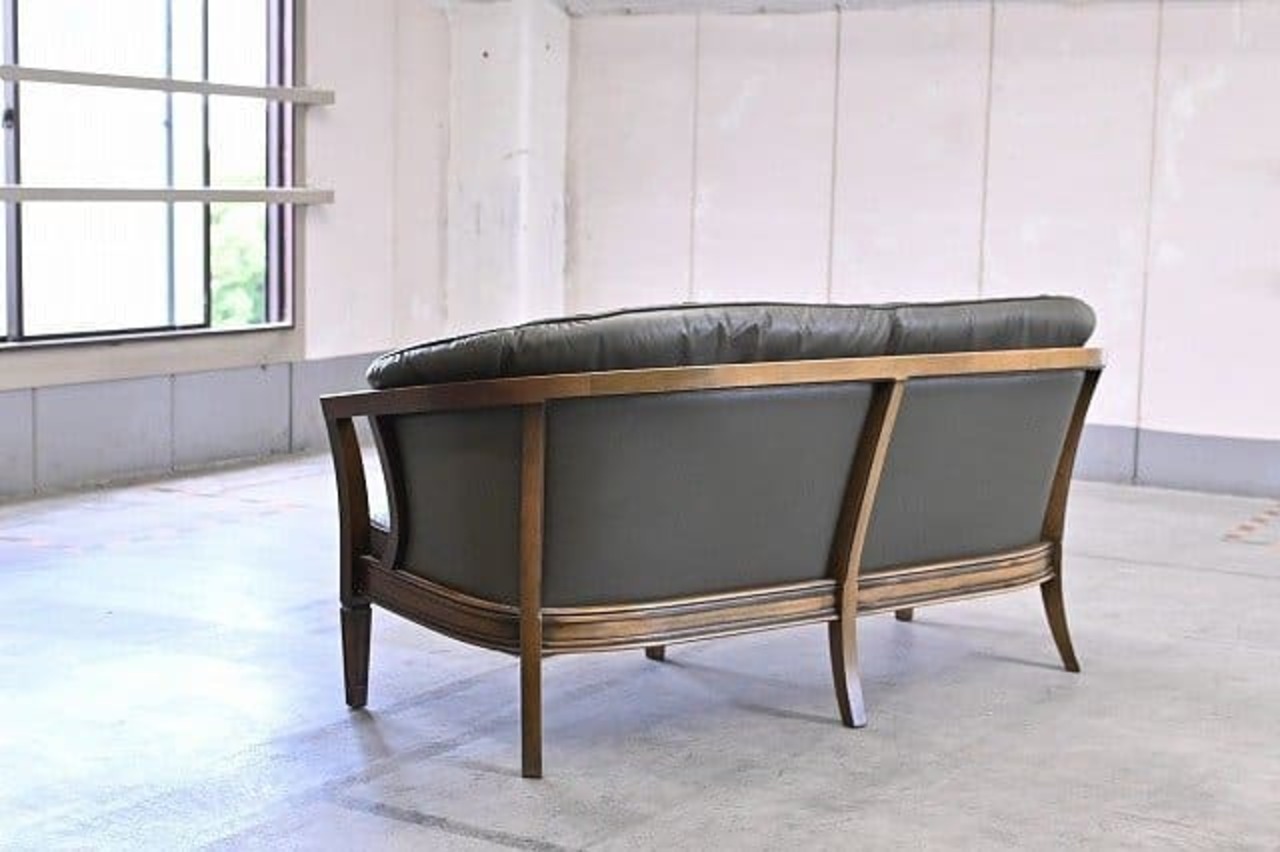 マルニ 地中海ロイヤル「シャルル」65万 本革 2人掛けソファ ラブソファ 2Pソファ エレガント maruni ROYAL ブリティッシュコレクション【中古家具/中古インテリア/USED家具ユーズド家具/リサイクル】