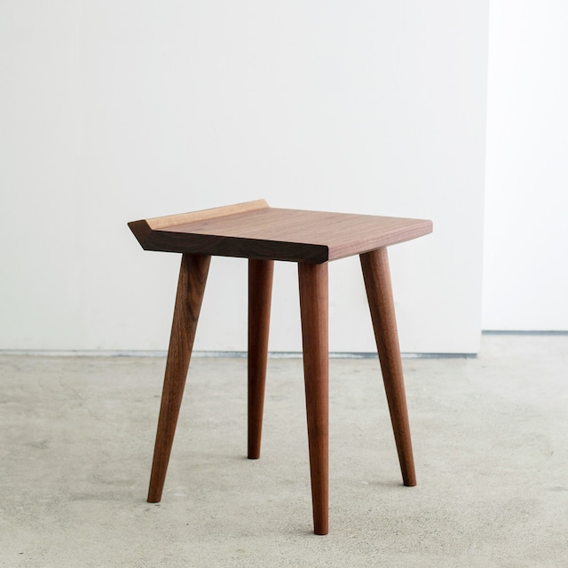 MiMi stool