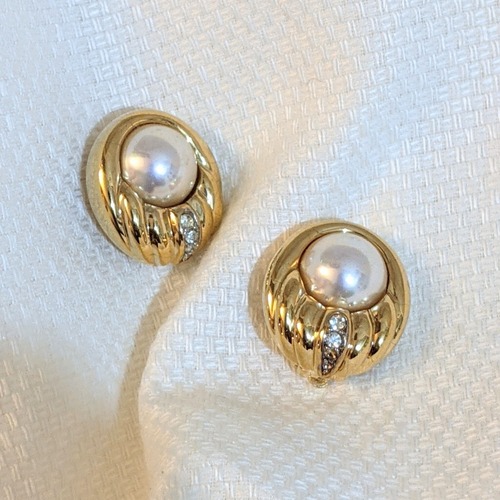 NINA RICCI -vintage earrings-