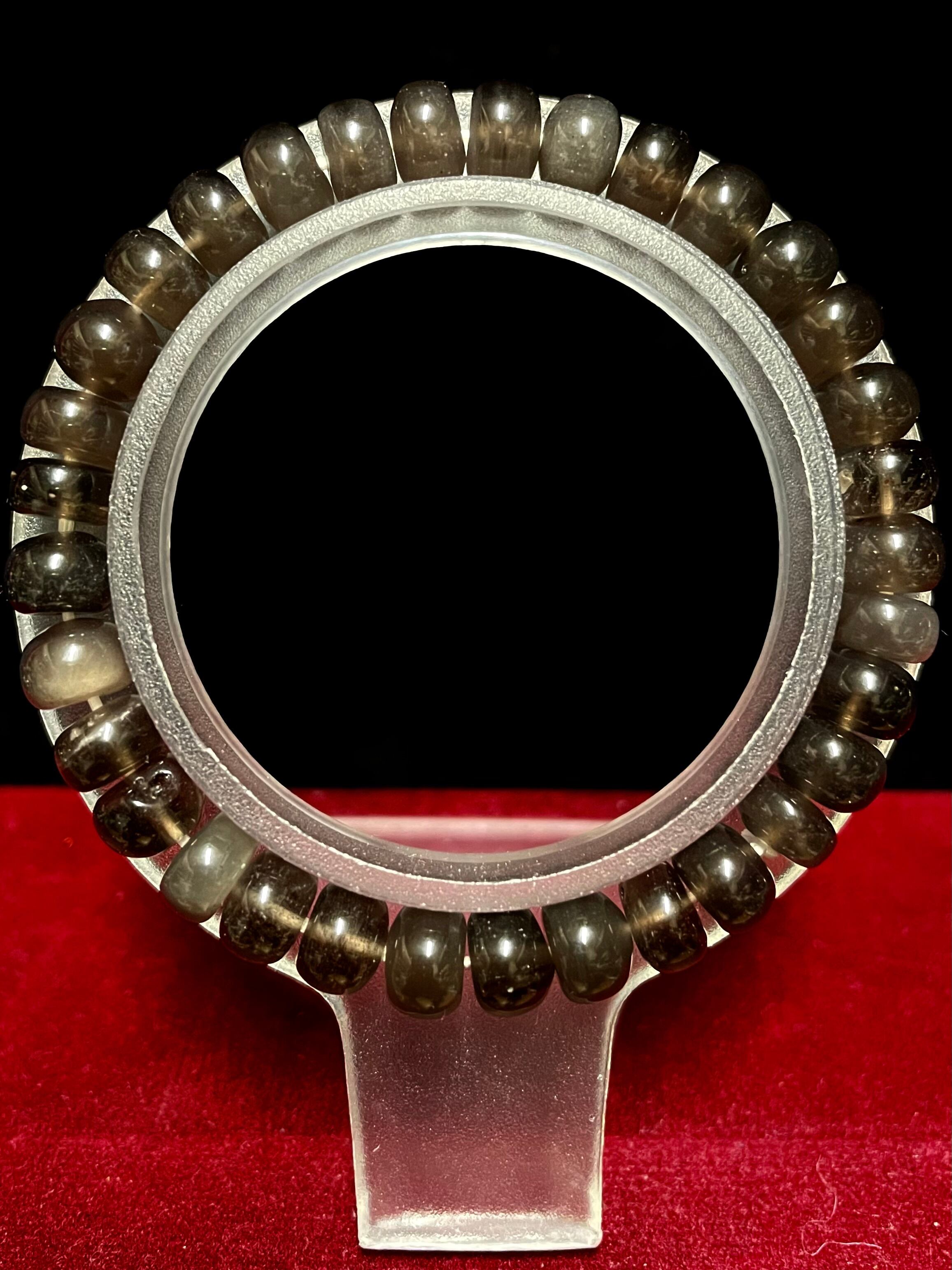 4) 心の癒し「アグニマニタイト」研磨ビーズ・ブレスレットB