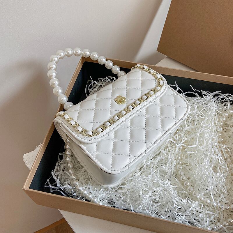 パールチェーン サマーレッド 夏物 真珠 スクウェア 手作りハンドバック27286319649