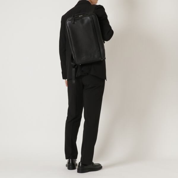 リュックサック ビジネスリュック　バックパック　デイパック レザー　本革　シボ革 レザーラボラトリー Leather Laboratory 牛革レザー本革ビジネス