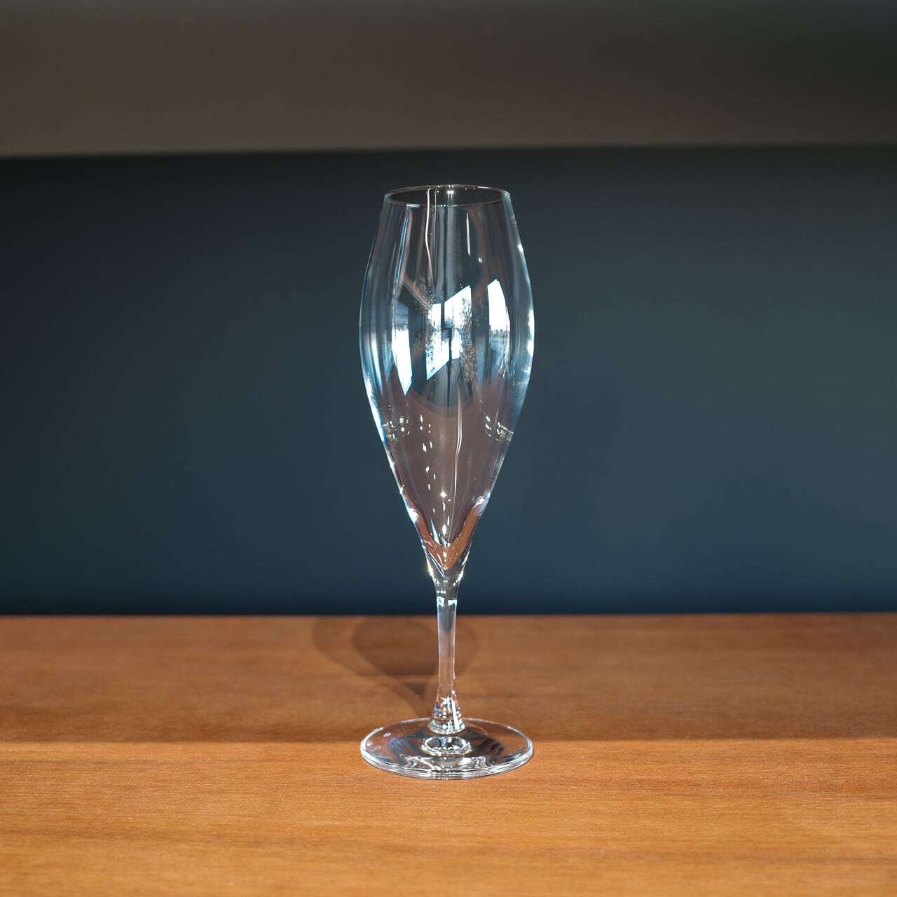 《普段使いにおすすめのオールラウンドなフルートグラス》ピッコロ6ozフルート(箱なし/箱別売り)| 木村硝子店