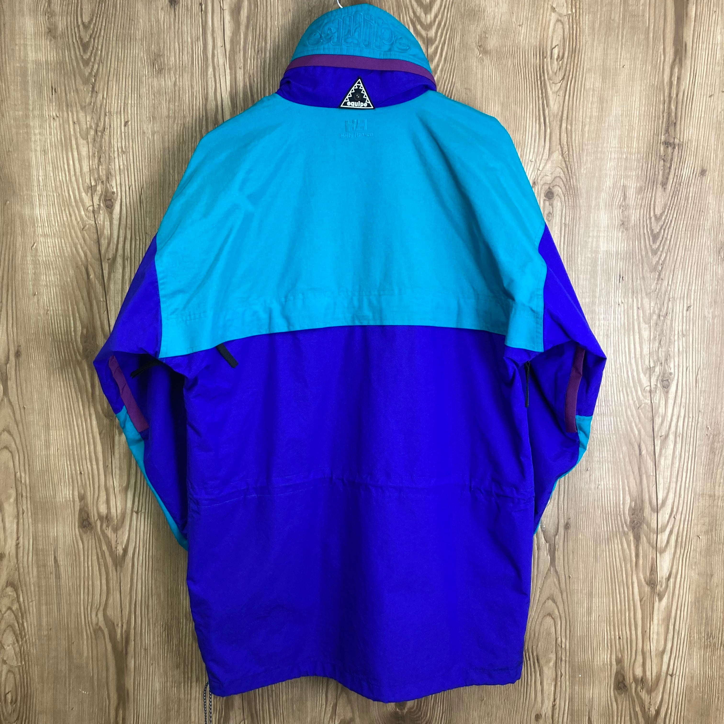 90s vintage HellyHansen マウンテンパーカー ナイロン 90s vintage HellyHansen マウンテンパーカー ナイロン