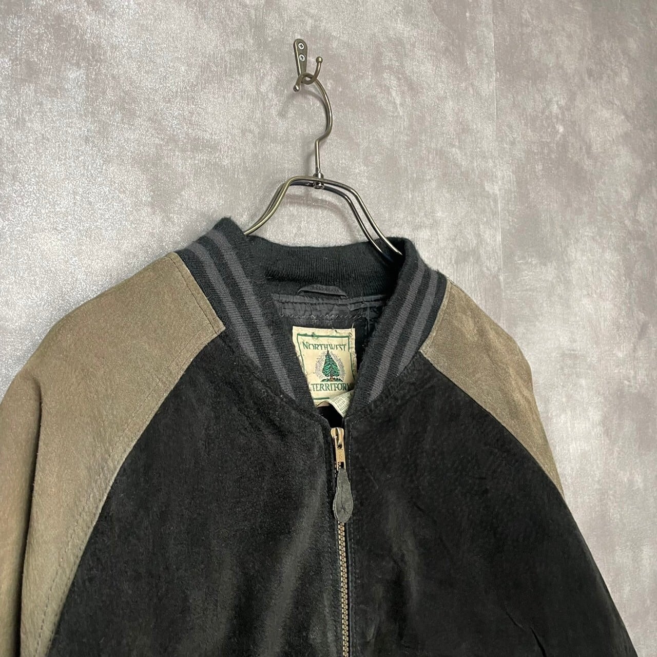 90s】【ラグランスリーブ】NORTHWEST TERRITORY レザースタジャン L 