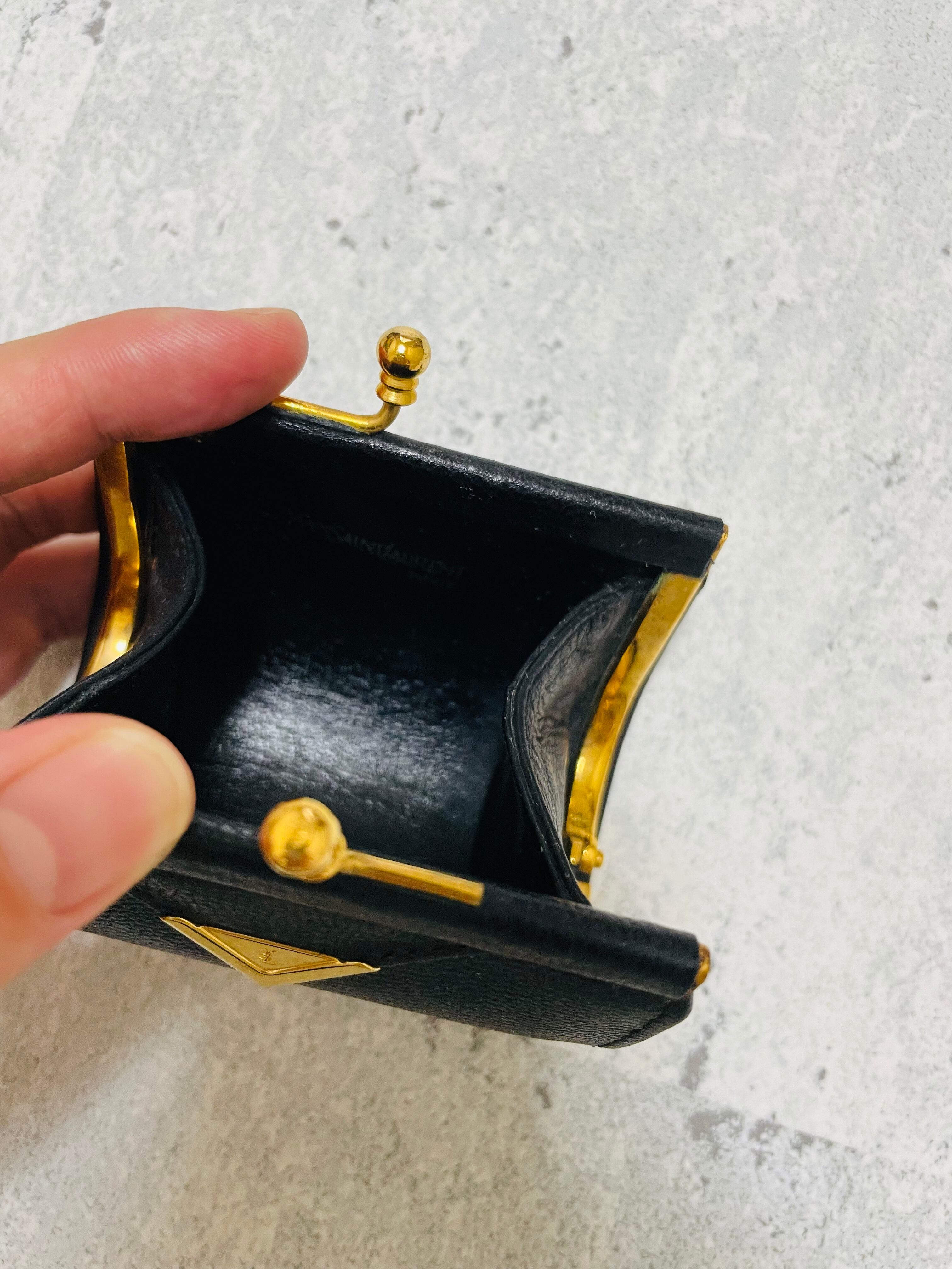 Yves Saint Laurent カサンドラロゴ三角プレート がま口コインケース  