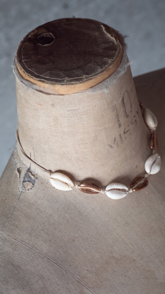 unknown used Cowrie and brass necklace