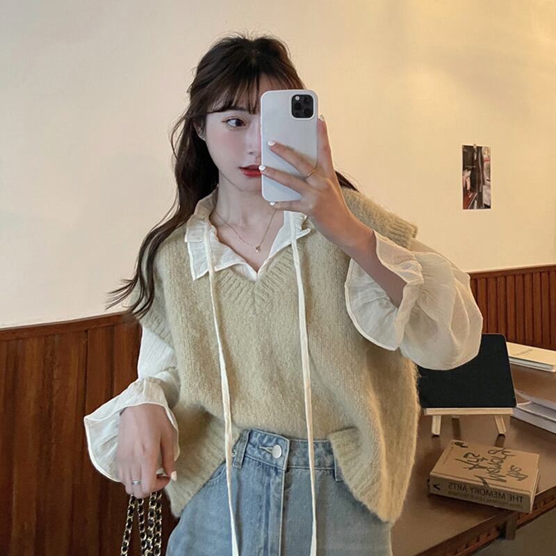 Vネックニットスプリングオータムノースリーブレッド 春物 秋物 試着室23784026163