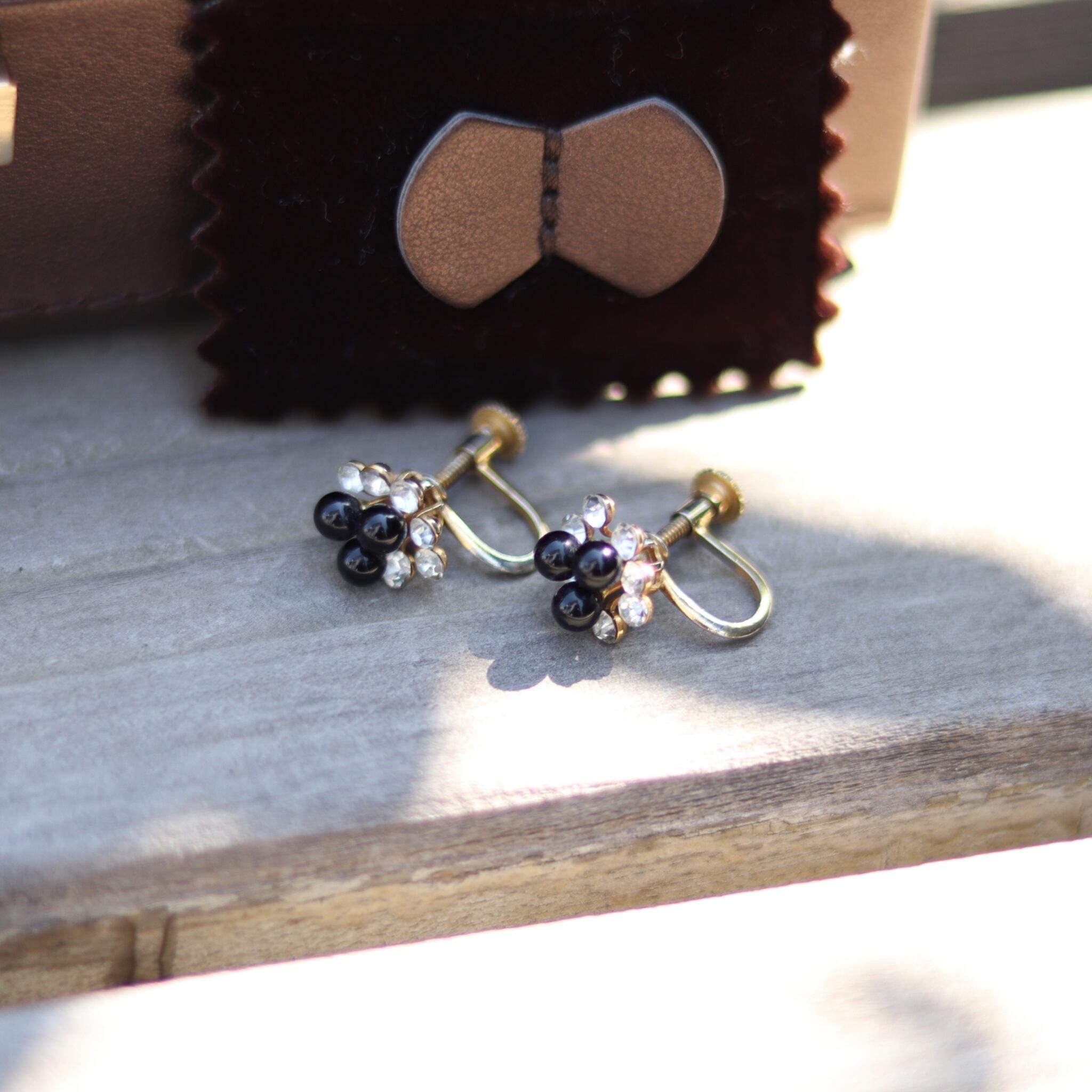 vintage flower earring