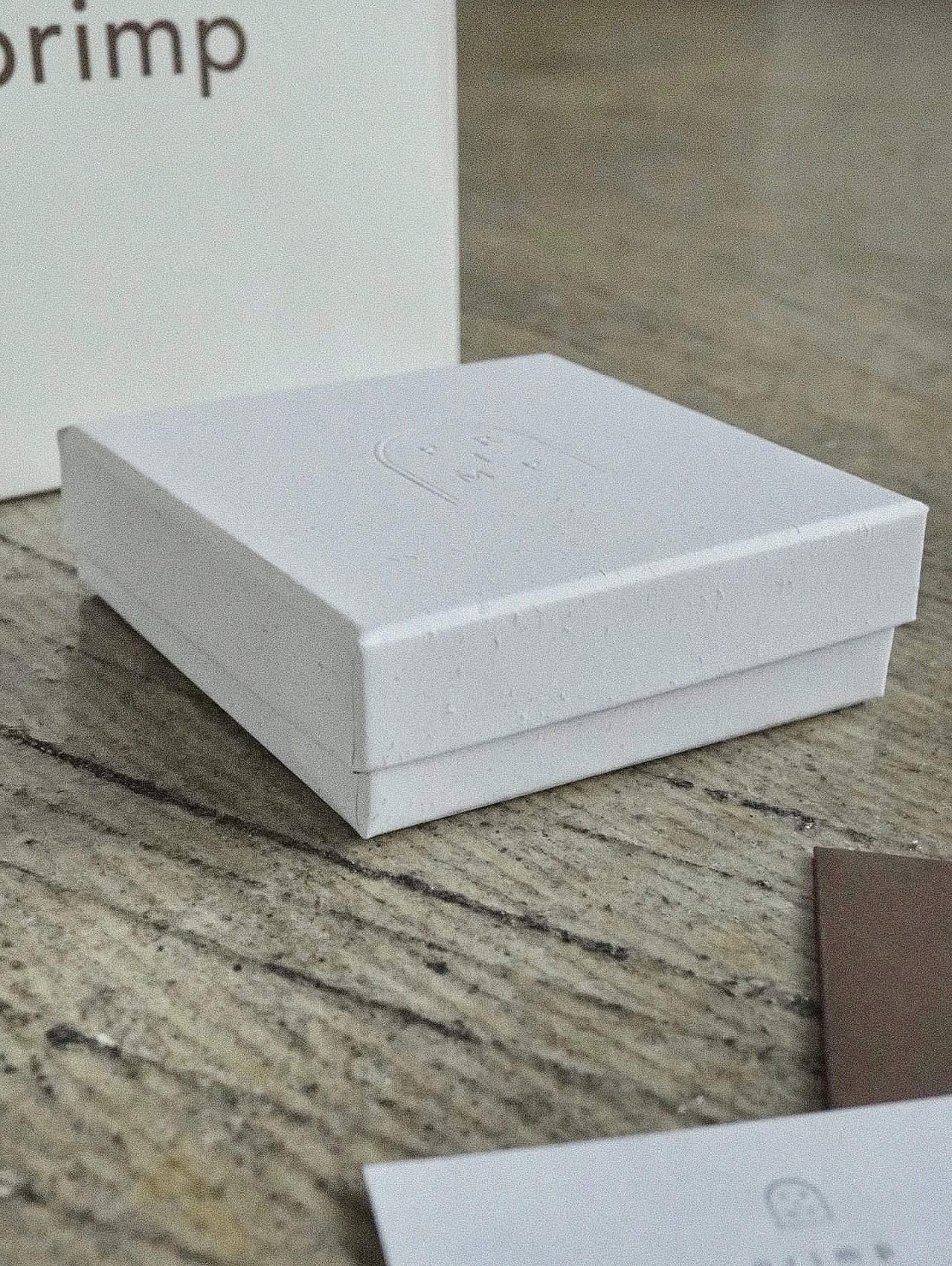 GIFT BOX