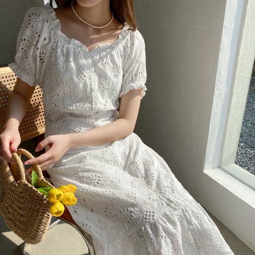 ホワイトスカート スタイルロングドレス サマー レッド 刺繍 夏物 ラブローズ68794913026