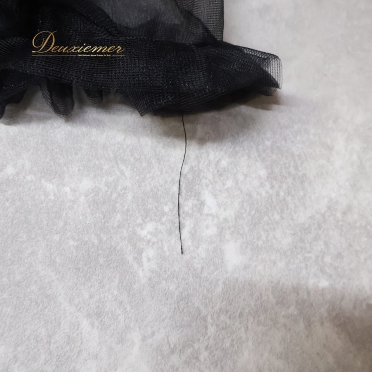 フラダンス 衣装 ペチコート パニエ チュール エミカ ブラック系 Emika かわいい フリル ボリューム ふんわり ふわふわ 黒 シンプル ハワイアン アロハ フラ ダンス レッスン 練習 おしゃれ ブラックチュール ボリュームスカート パニエスカート