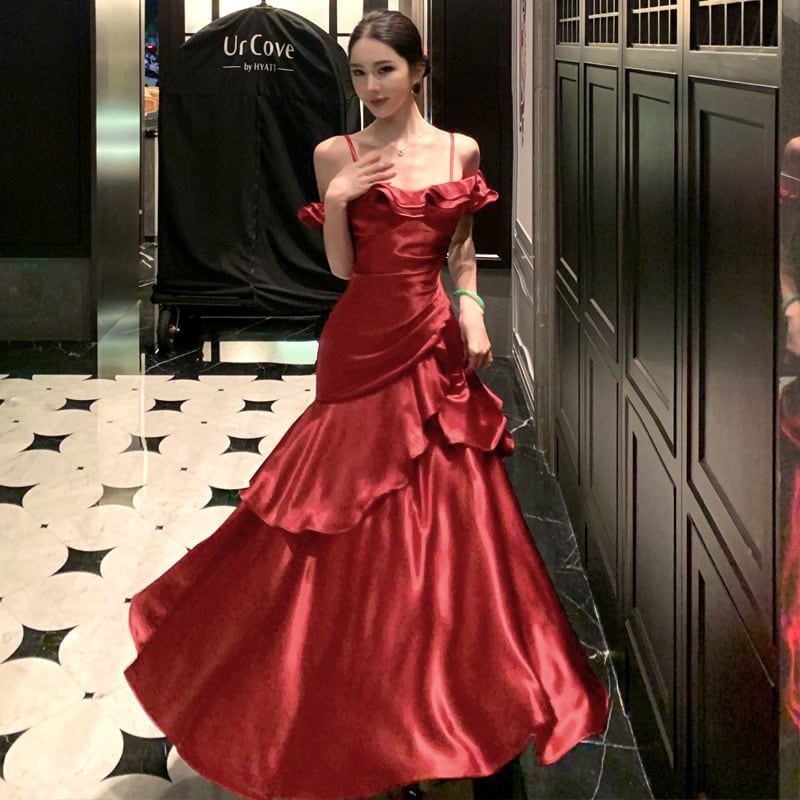 レッド | DressZone-パーティードレス、プライベート、出勤服などの