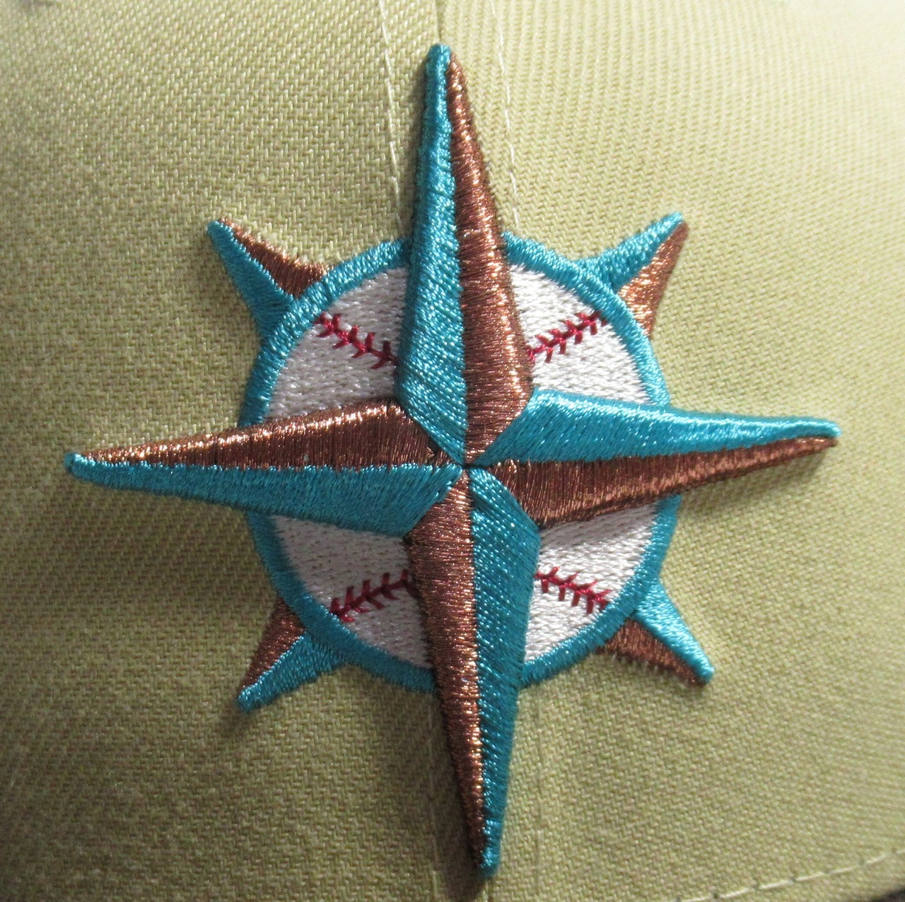 NEW ERA 59fifty Seattle Mariners　シアトル・マリナーズ　Vegas Gold×Walnut