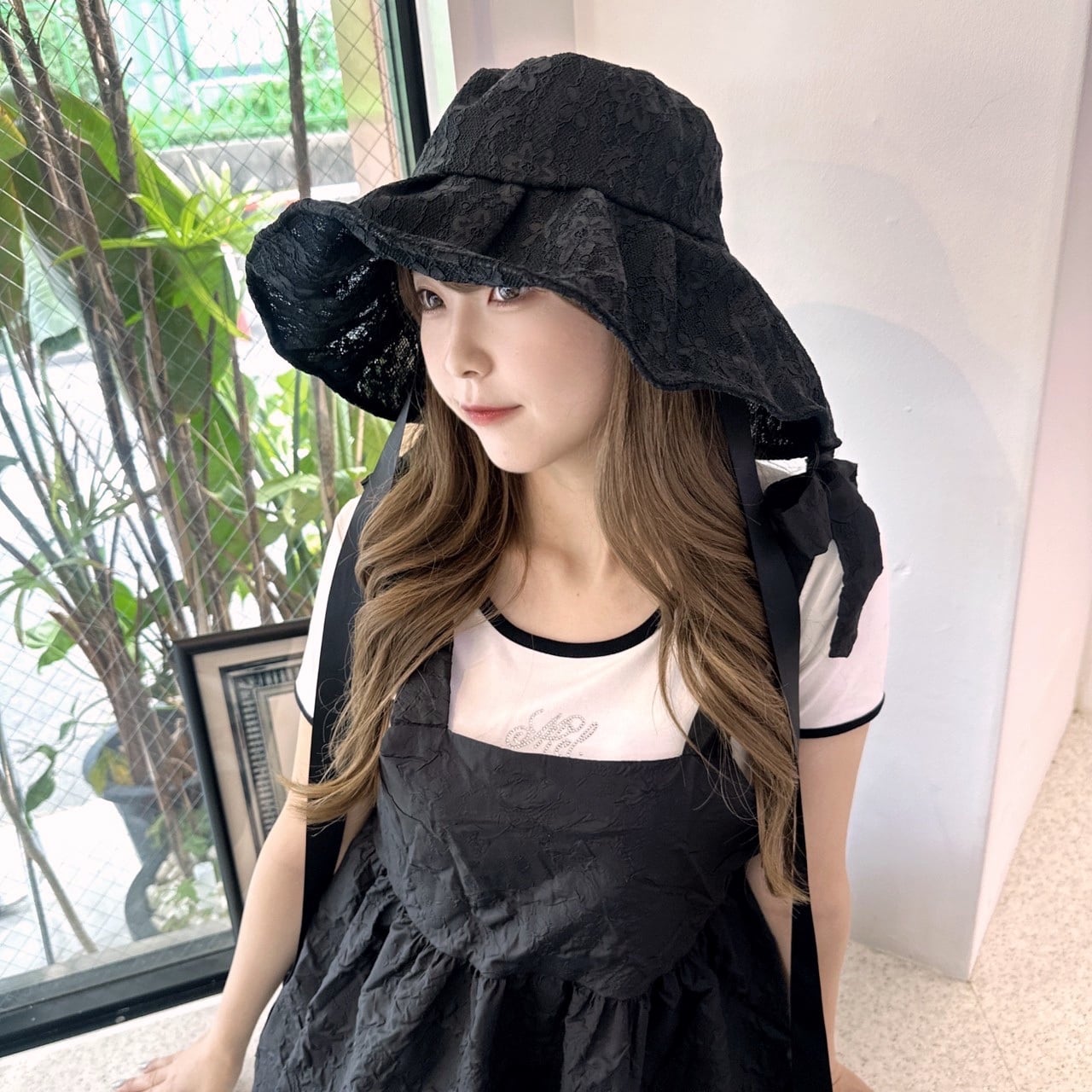 Mel. embroidery lace hat