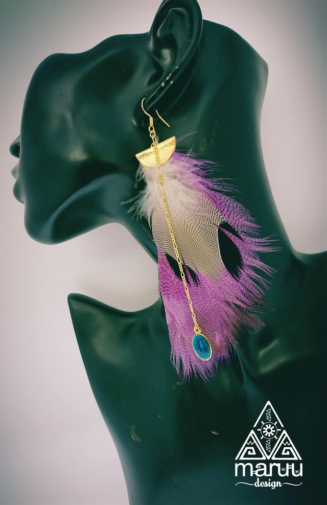 大ぶりピアス Purple Feather chain earrings