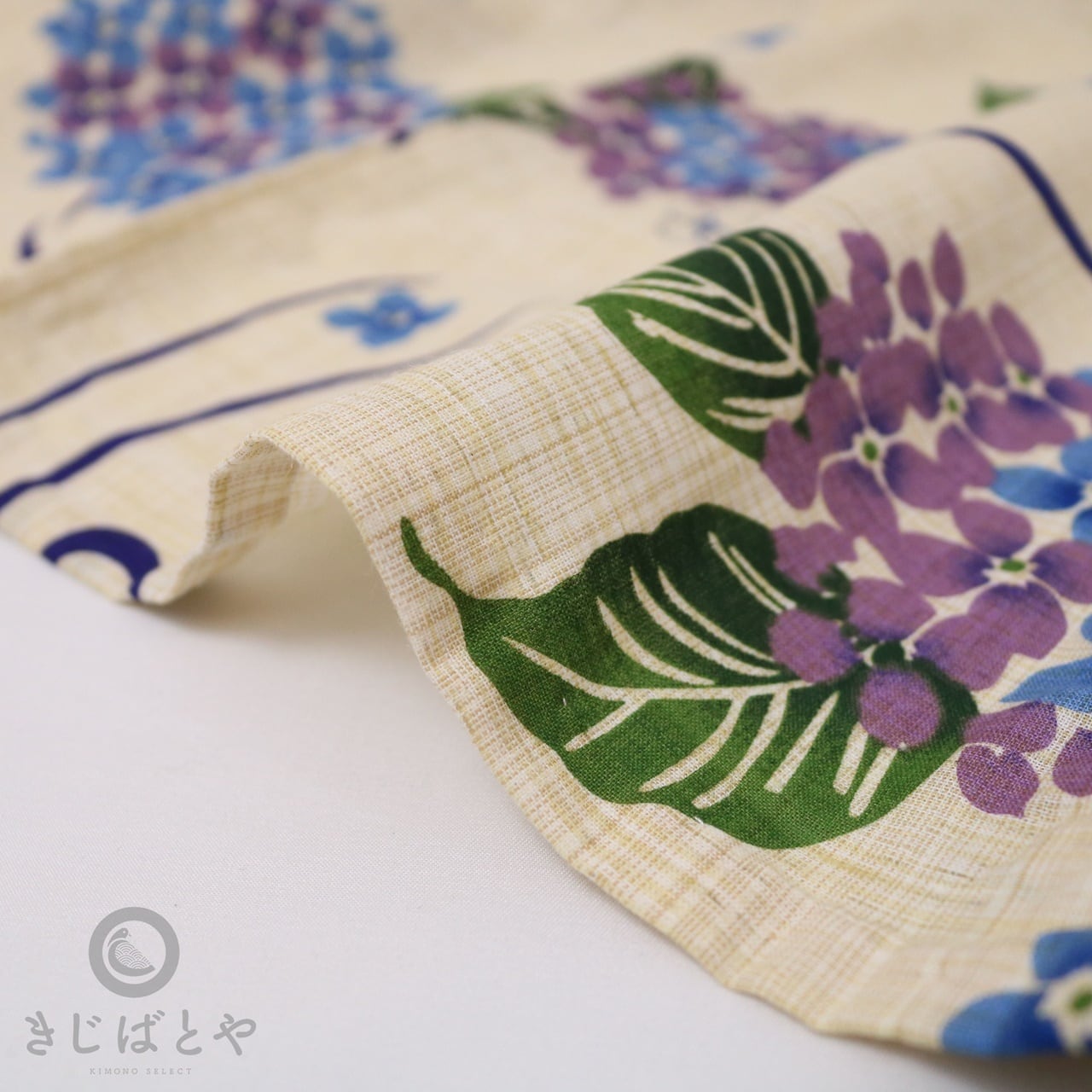 綿麻浴衣 練色に紫陽花 | きじばとや