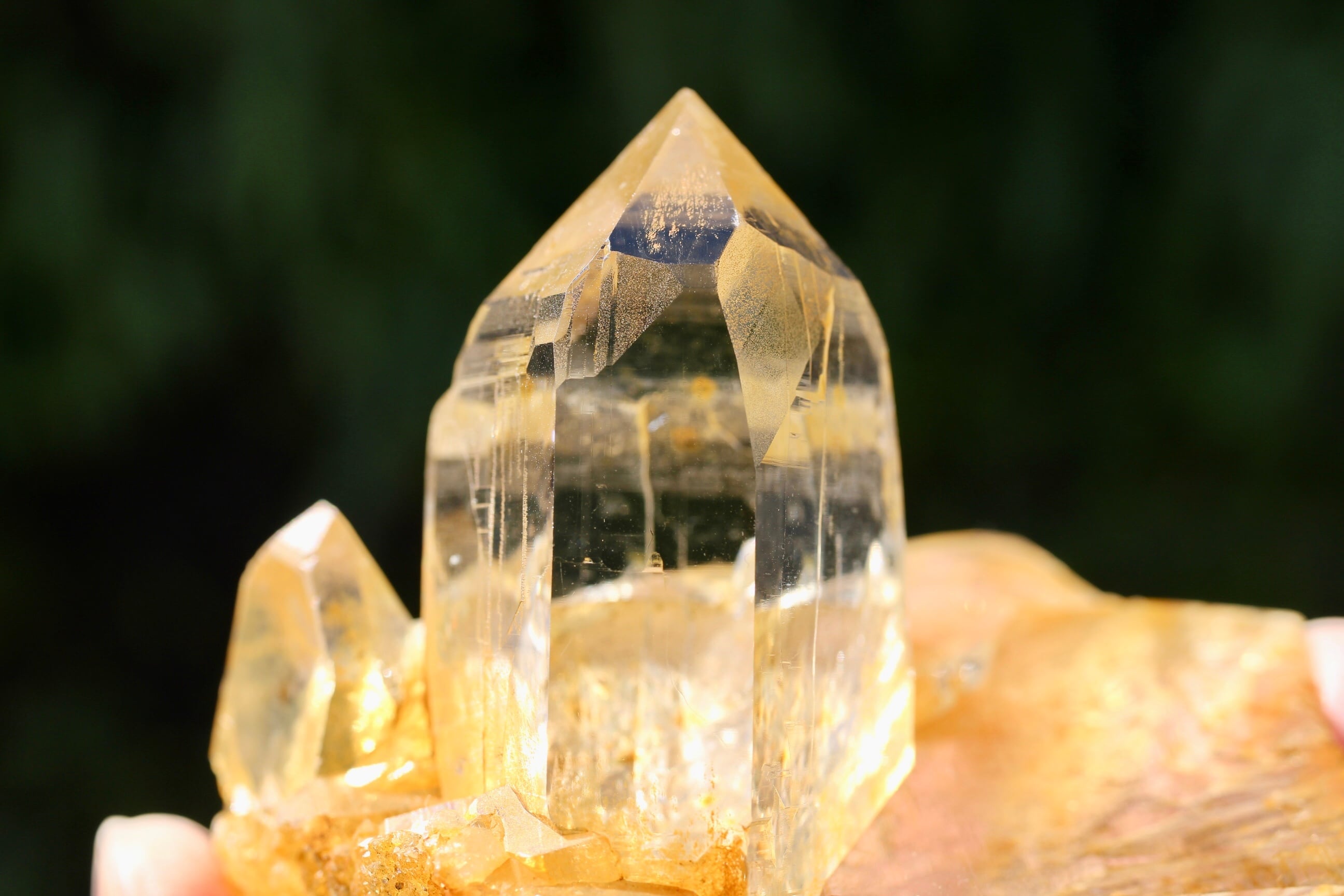 ヒマラヤ水晶 ガネーシュヒマール産 ゴールデンヒーラー | 石垣島の