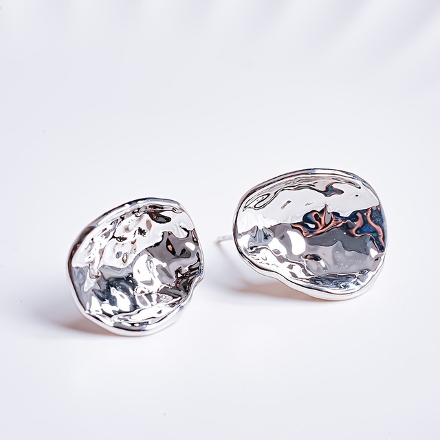 メタルスクエアピアス