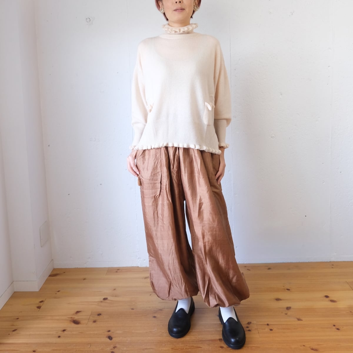 BUNON(ブノン) Tuck Gather Balloon Pants カディシルク バルーン