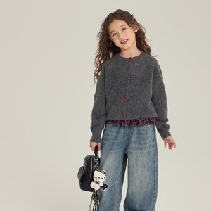 冬ハートボタン付き刺しゅうカーディガン