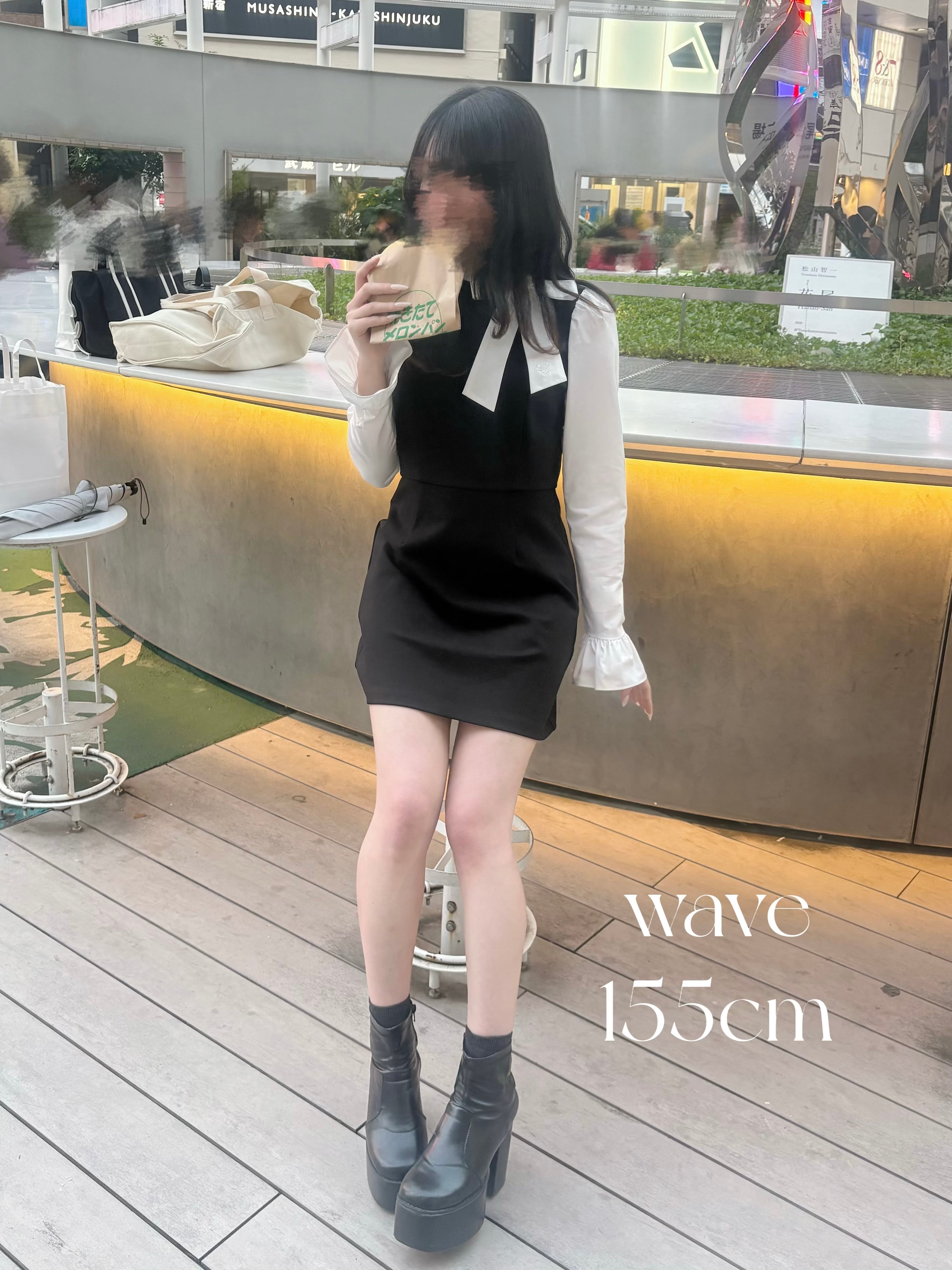 classical ribbon docking onepiece(black) | Désir et Raison