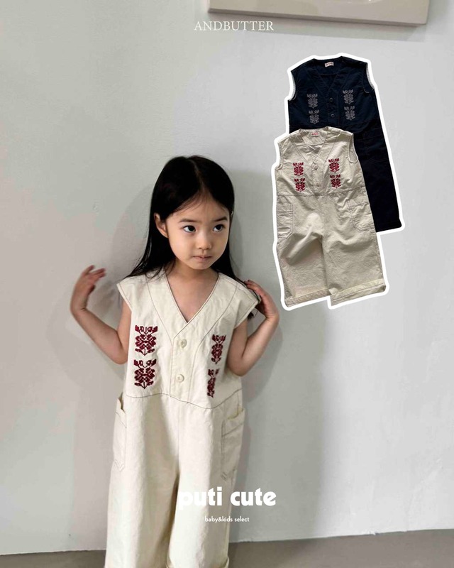 90-140 ꒰ 予約 ꒱  Embroidery jump suit / andbutter ⸝⋆