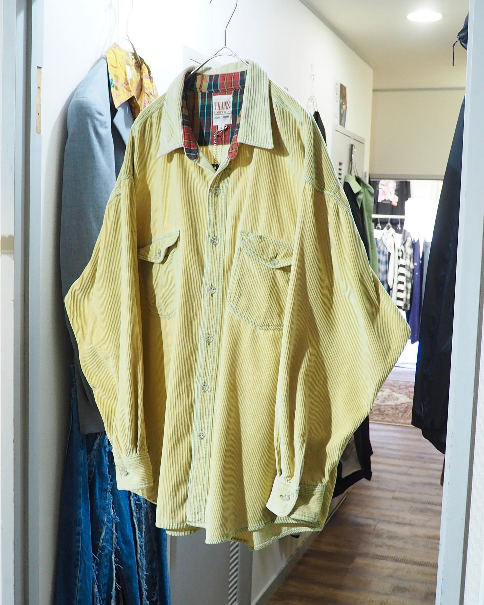 1990s " Trans position " Pale Lemon Color vintage loose Corduroy shirt