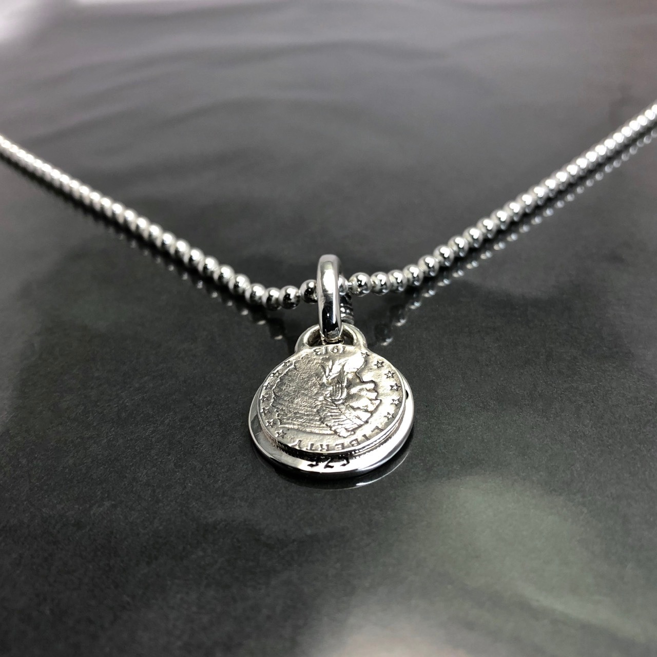 CUT OUT FLOWER with COIN PENDANT / フラワープレート＆コインペンダント