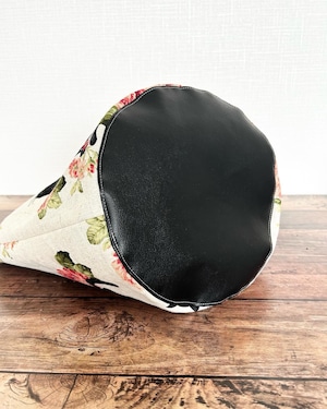 黒猫丸底トートバッグ【黒猫×薔薇の花】ショートサイズ