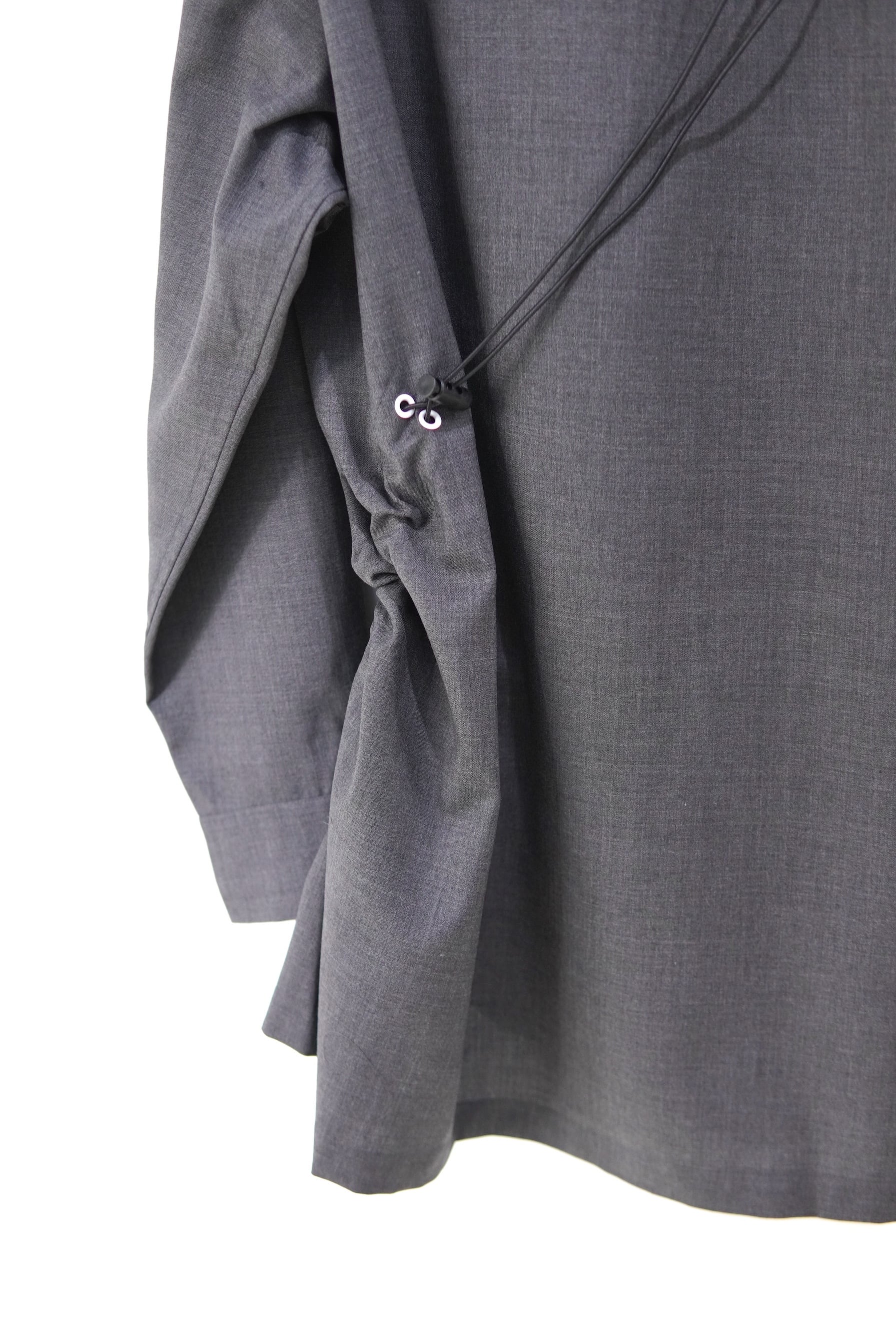 トップス Omar Afridi Cinched Shirt size44 Omar Afridi(オマールアフリディ)25SSのAfridi CINCHED SHIRT(GREY