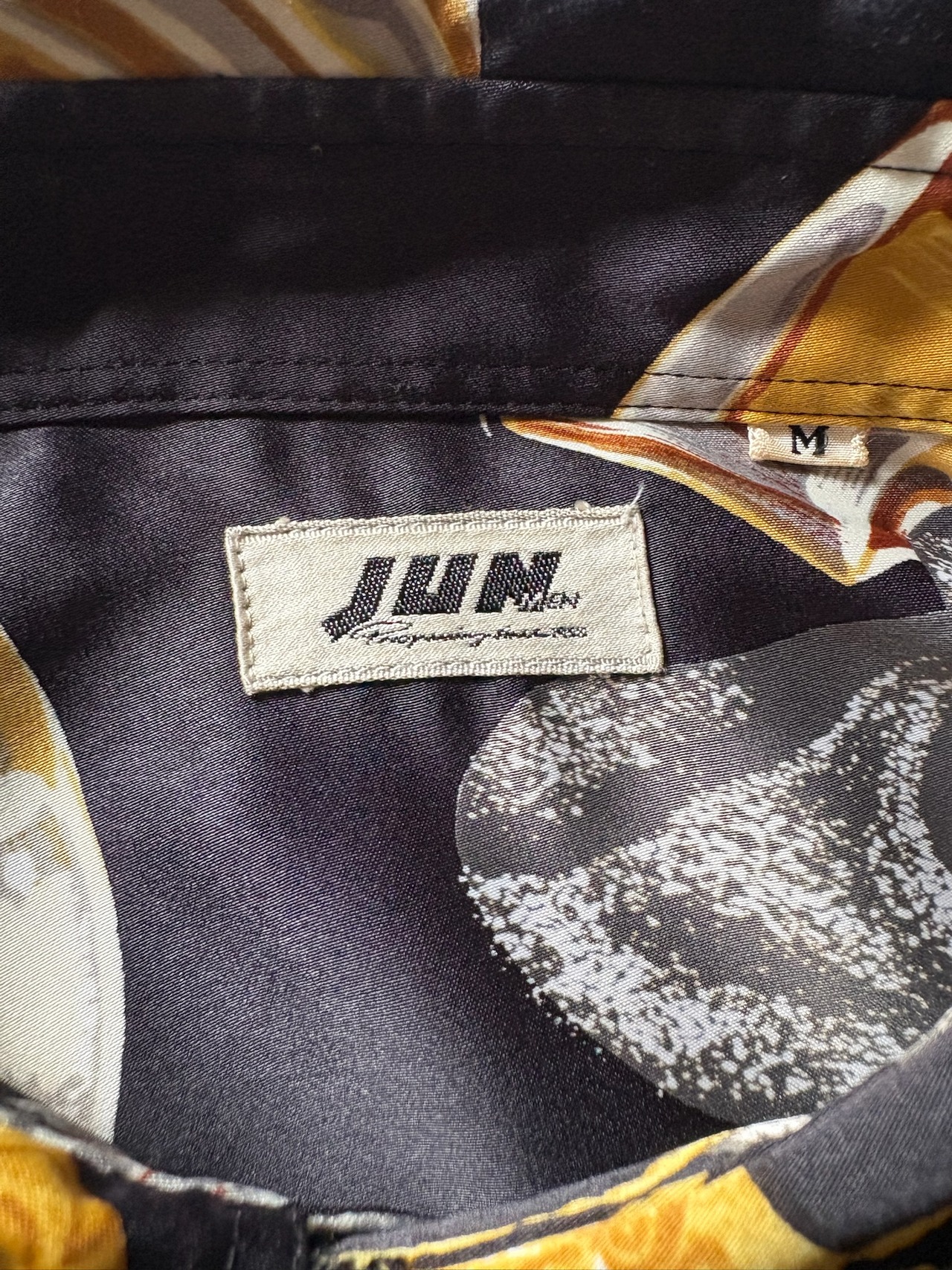 “JUN” Baroque  Pattern  Shirt