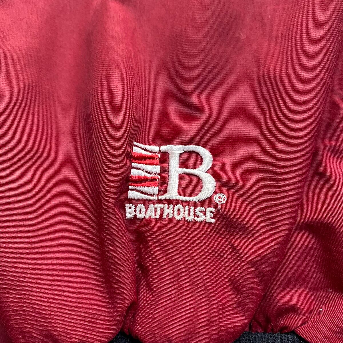 90年代 BOATHOUSE カレッジチーム TEMPLE RUGBY ナイロンジャケット メンズXL相当 フード収納 古着 90s ヴィンテージ  ビンテージ ビッグロゴ 刺繍 ブラック レッド 黒 赤【ナイロンジャケット】【SA2204】 | cave 古着屋【公式】古着通販サイト