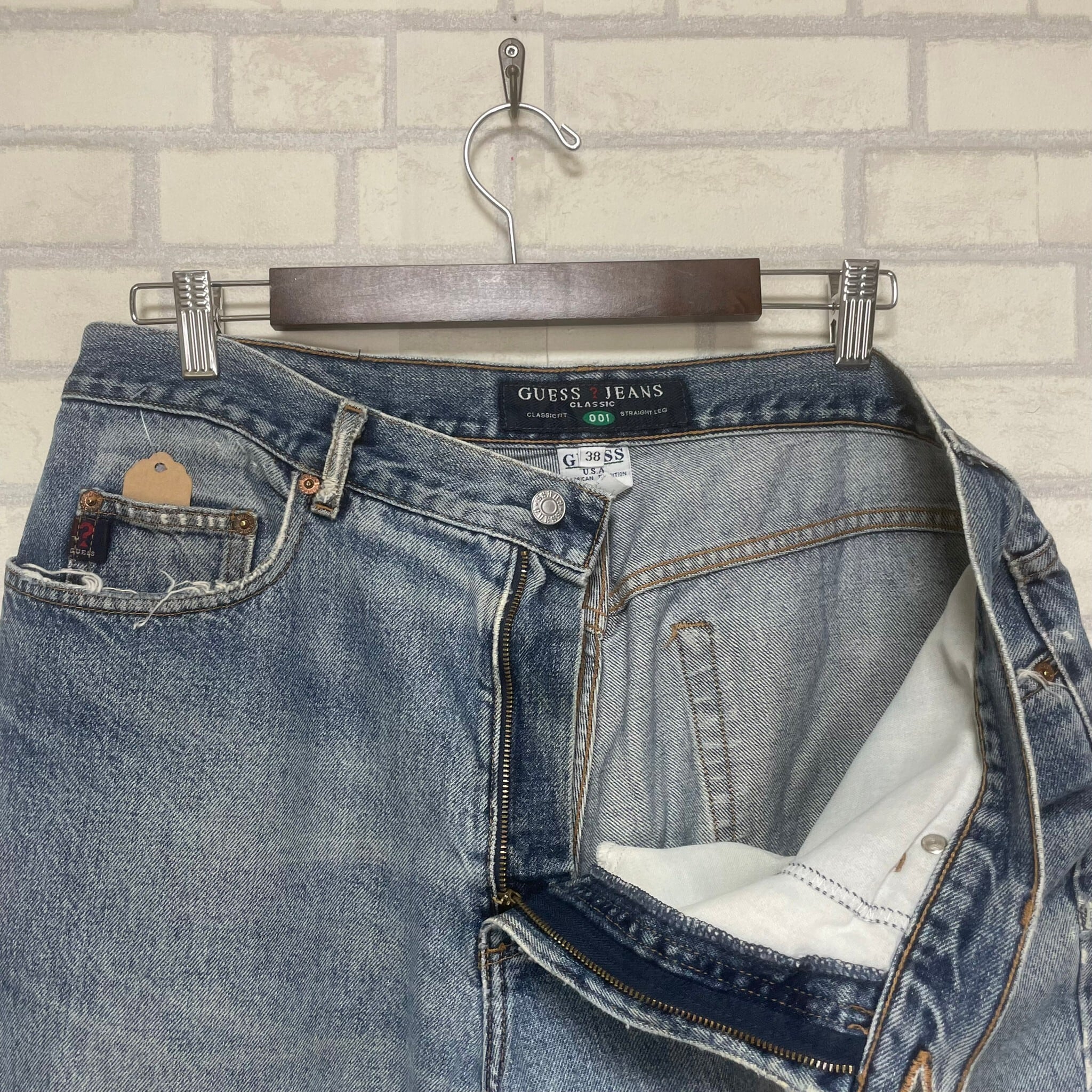 W38×L30#裾上げ済み】【Made in USA】GUESS デニムパンツ 革パッチ 